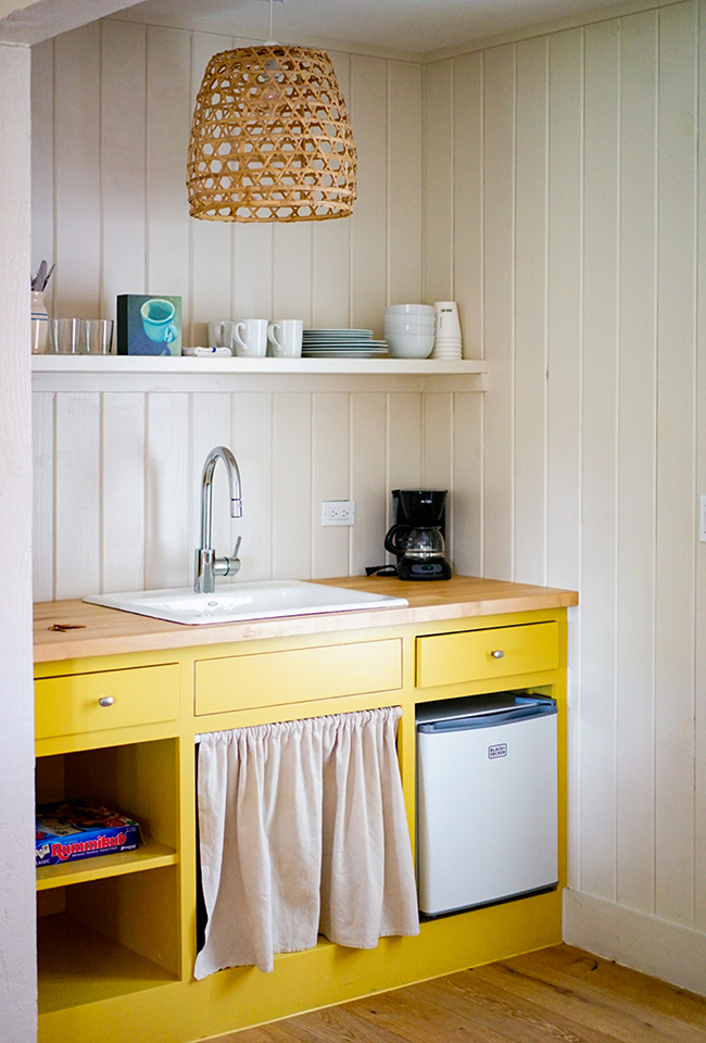 farmhouse yellow kitchen cabinets
