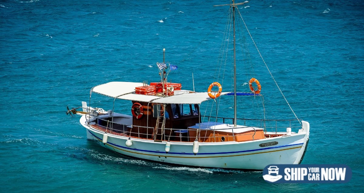 Domestic and international boat shipping services