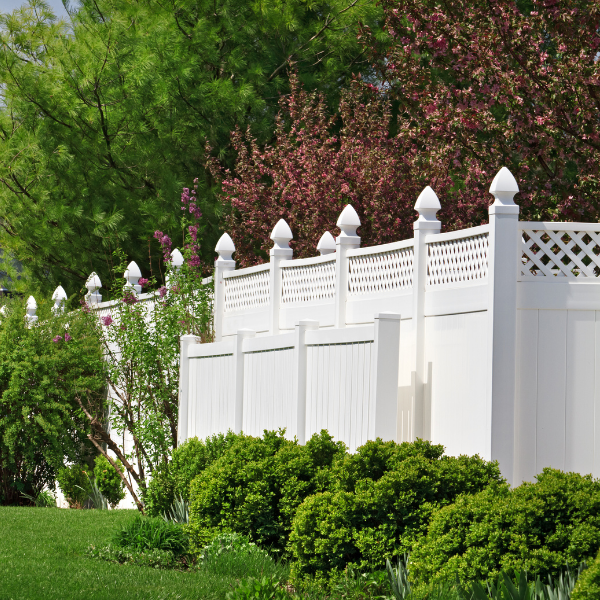An image showing beautiful vinyl fencing in white.