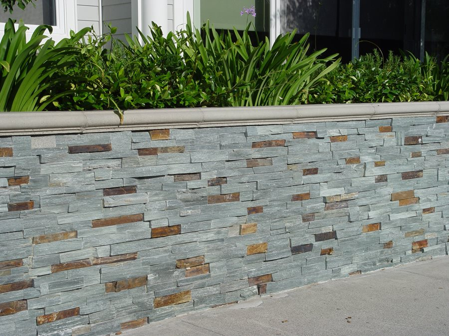 Horizontal Fence Stone Veneer