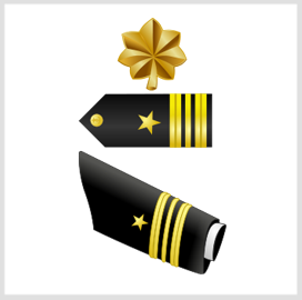 Lieutenant commander 
