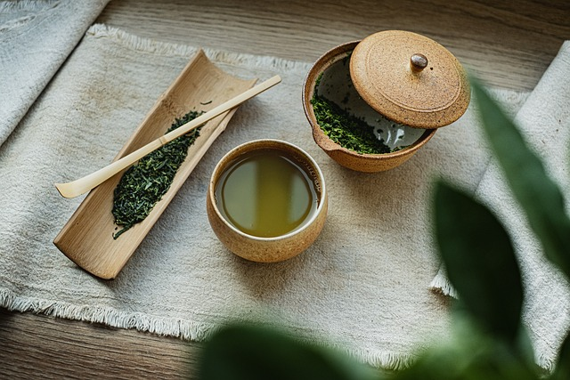 organic green tea, green tea leaves, loose leaf tea