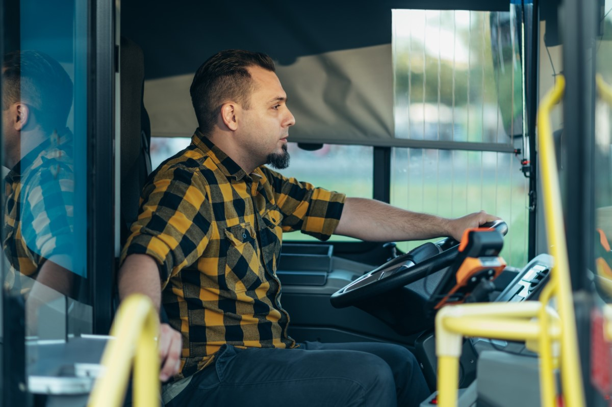 Oferty-pracy-dla-kierowców-i-motorniczych