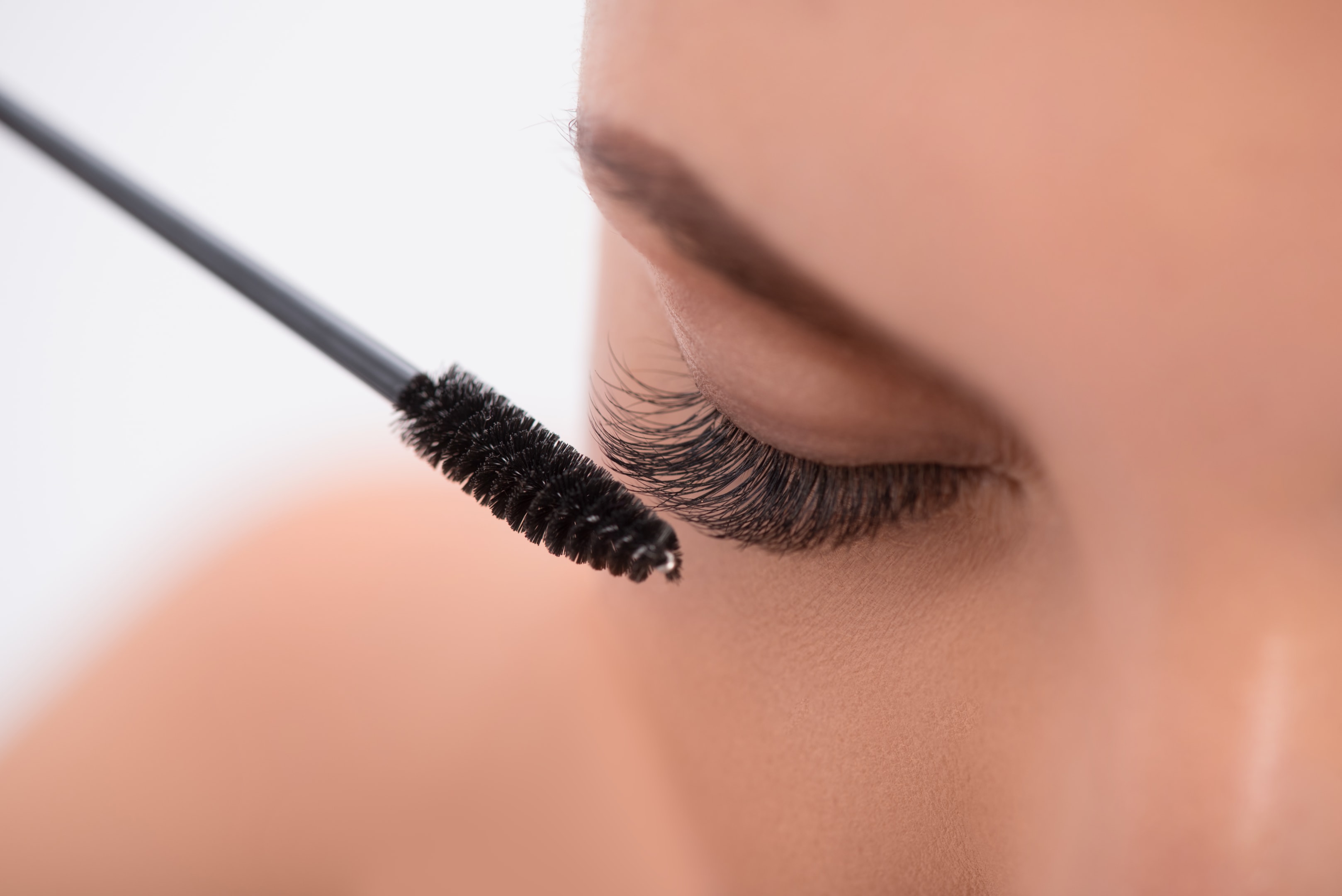 lengthening mascara applied on a woman's eye