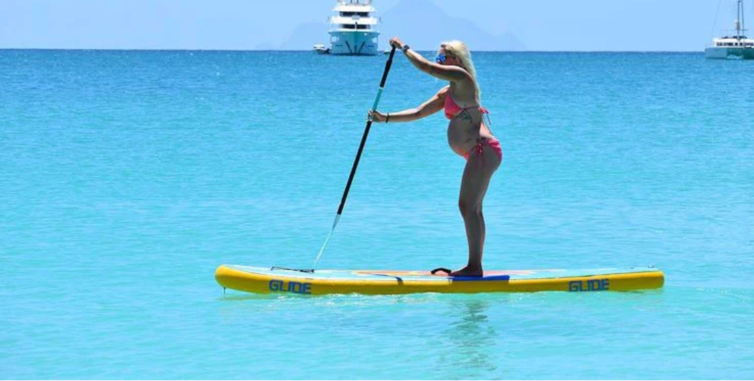 stand up paddle boarding tips and personal flotation device 