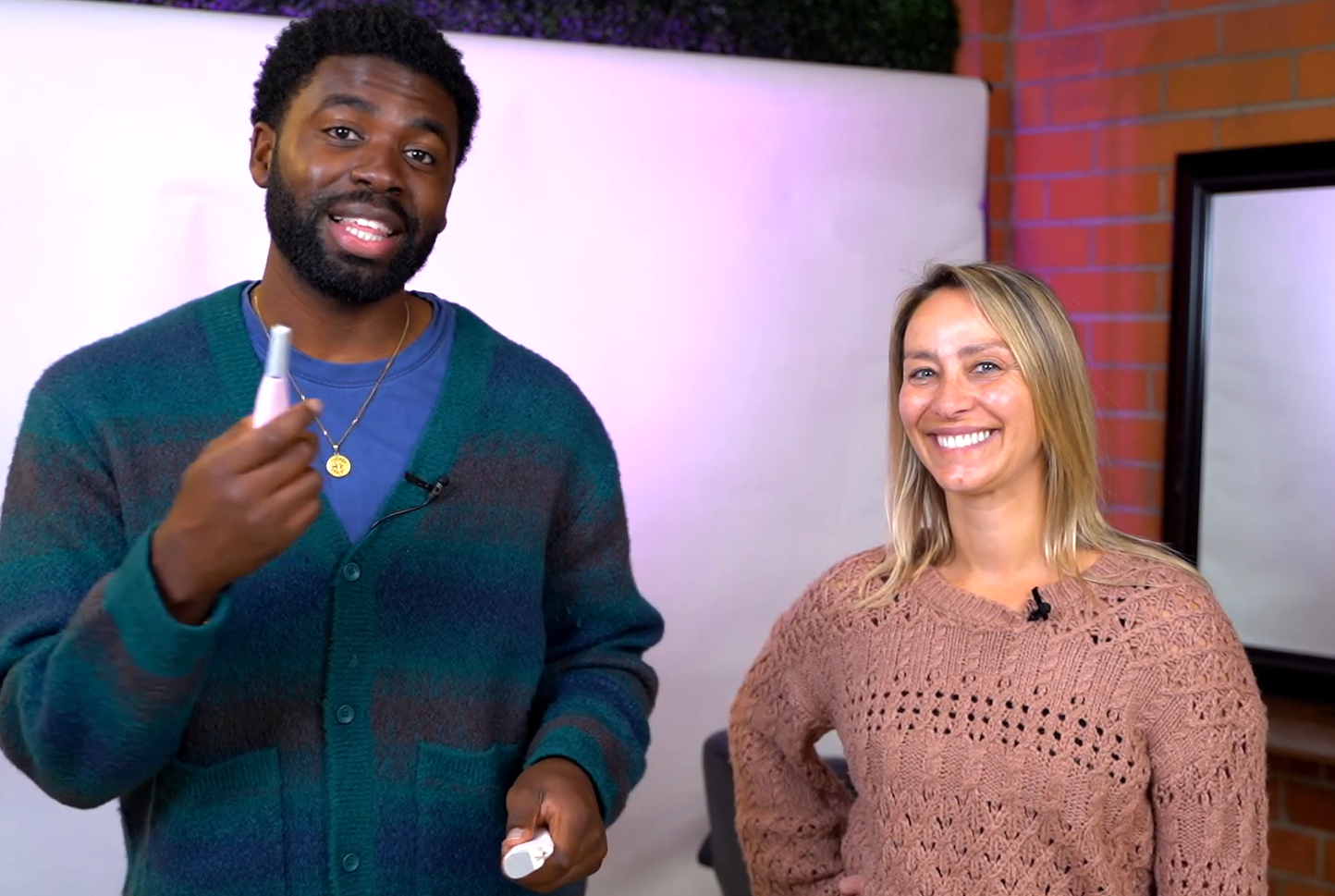 testing the performance of Dermaflash Luxe+ dermaplaning tool