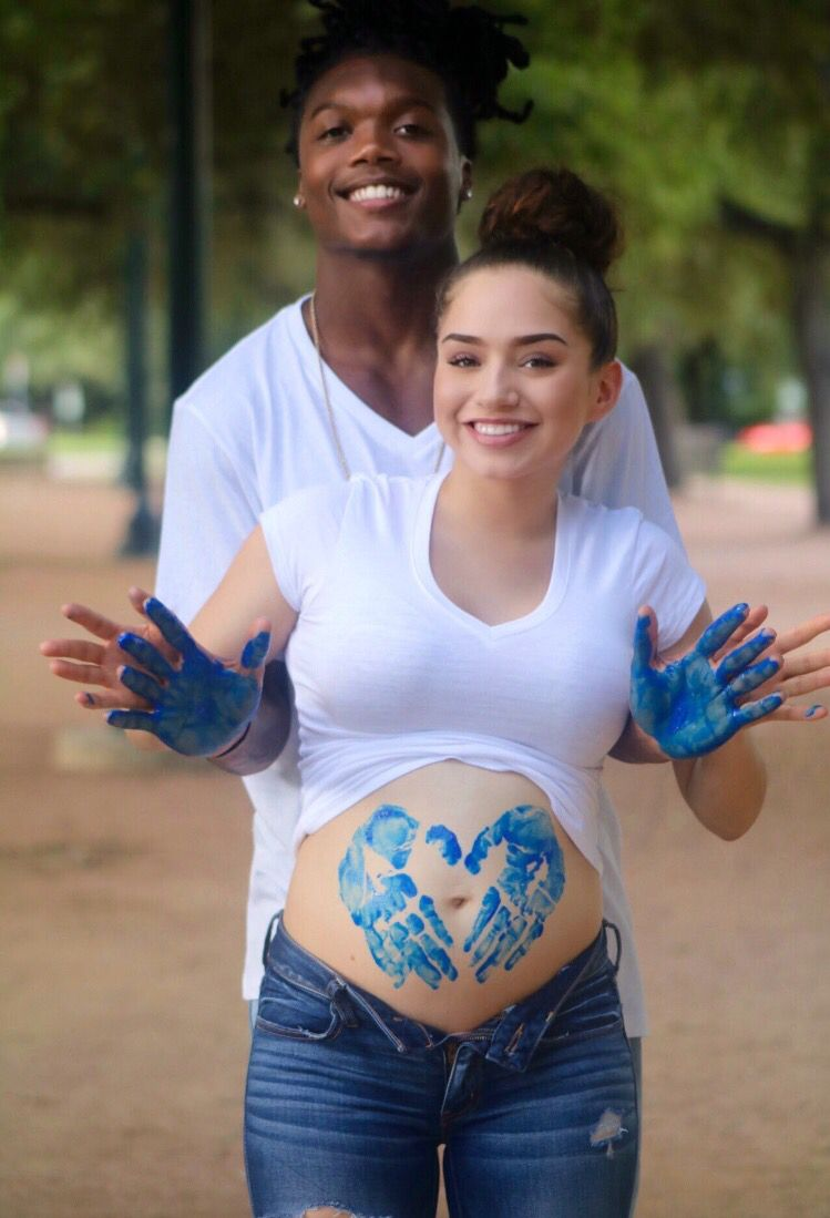 Black Maternity Photoshoot Mum and Them