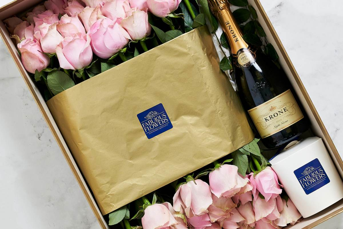 gift deliveries for South Africa, send gifts of champagne and treats that are beautifully presented