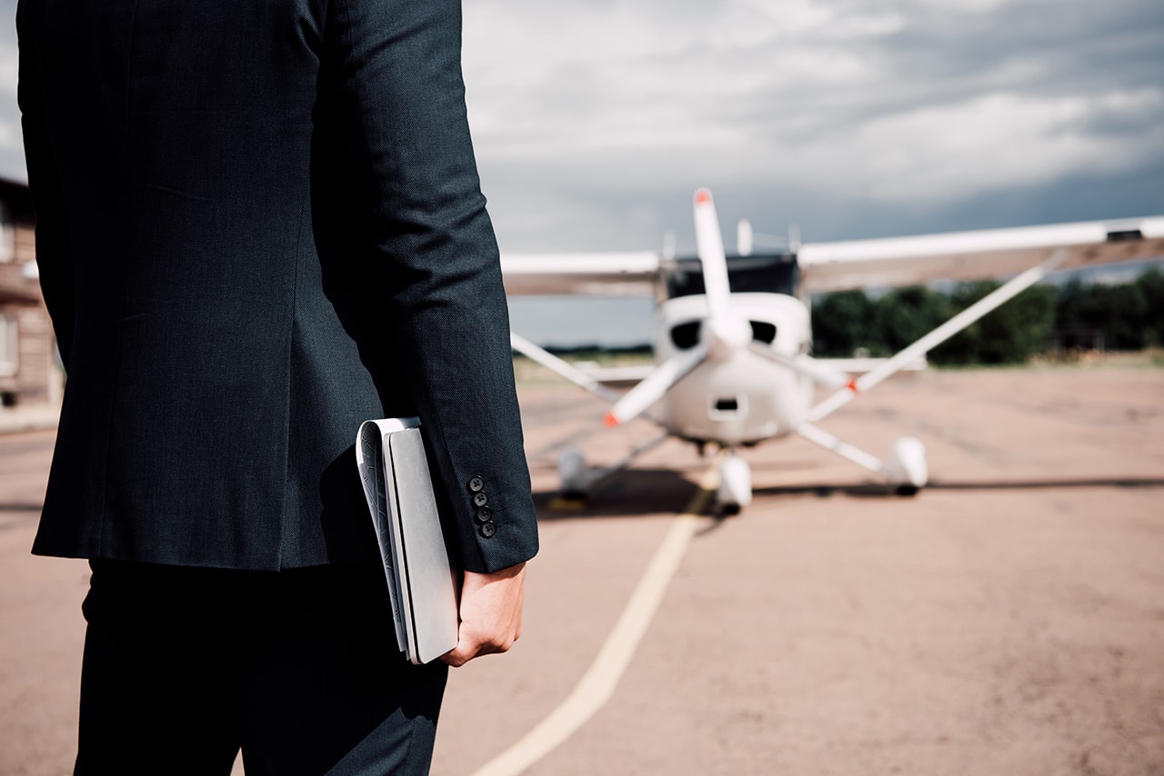 student pilot reviews feedback