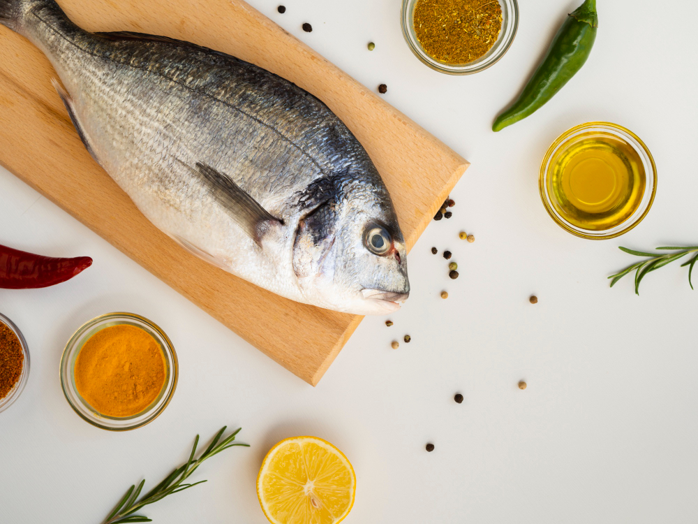 Peixes oleosos são a principal fonte de ômega 3. Fonte da imagem: Freepik.