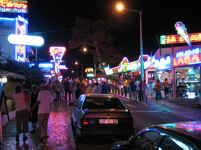 A vibrant image of the Albufeira nightlife, showcasing why is Albufeira worth visiting for a fun-filled experience.