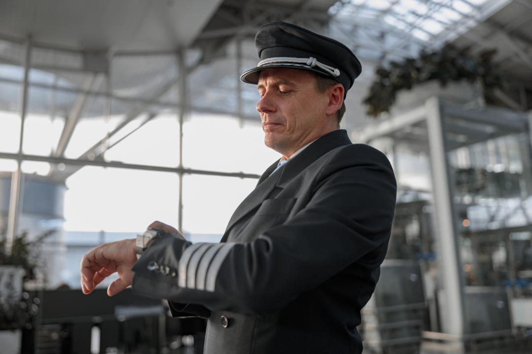 how flight rating systems rank airlines globally