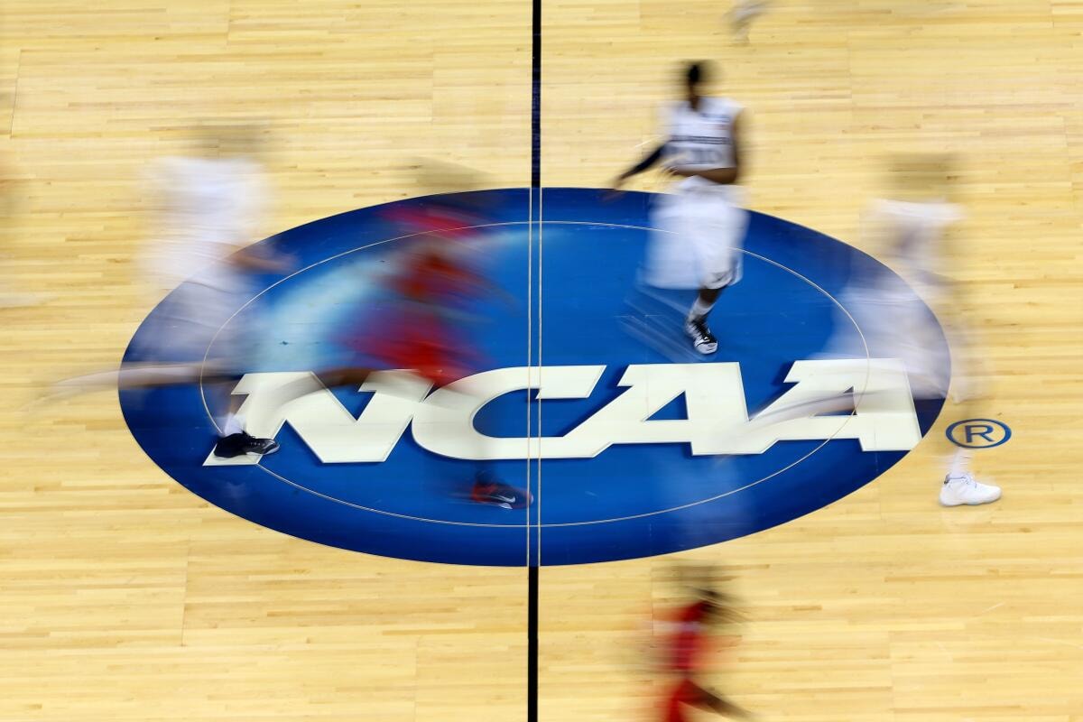 Division II college athletics game