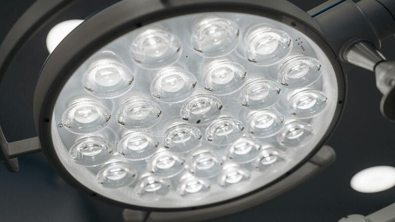  LED light fixture with multiple bulbs