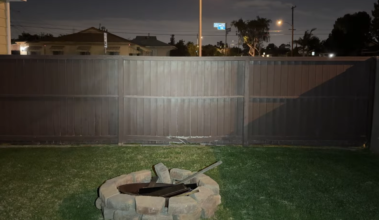 Foxelli MX20B visible in the night
