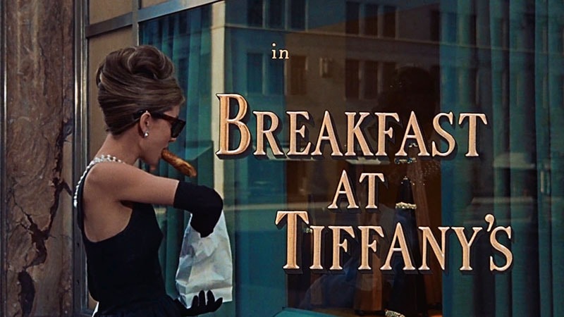 Opening scene of breakfast at Tiffany's