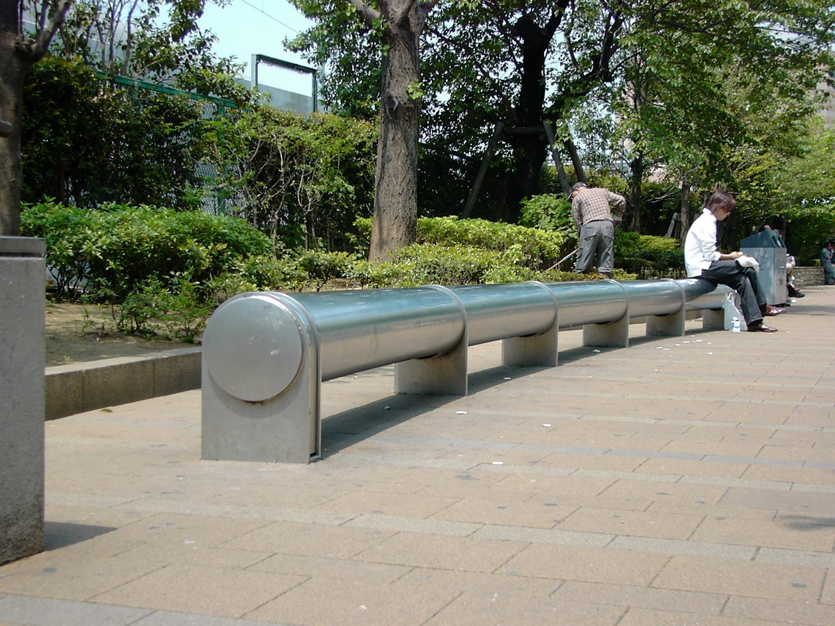 Unort،dox Benches in Tokyo, Japan