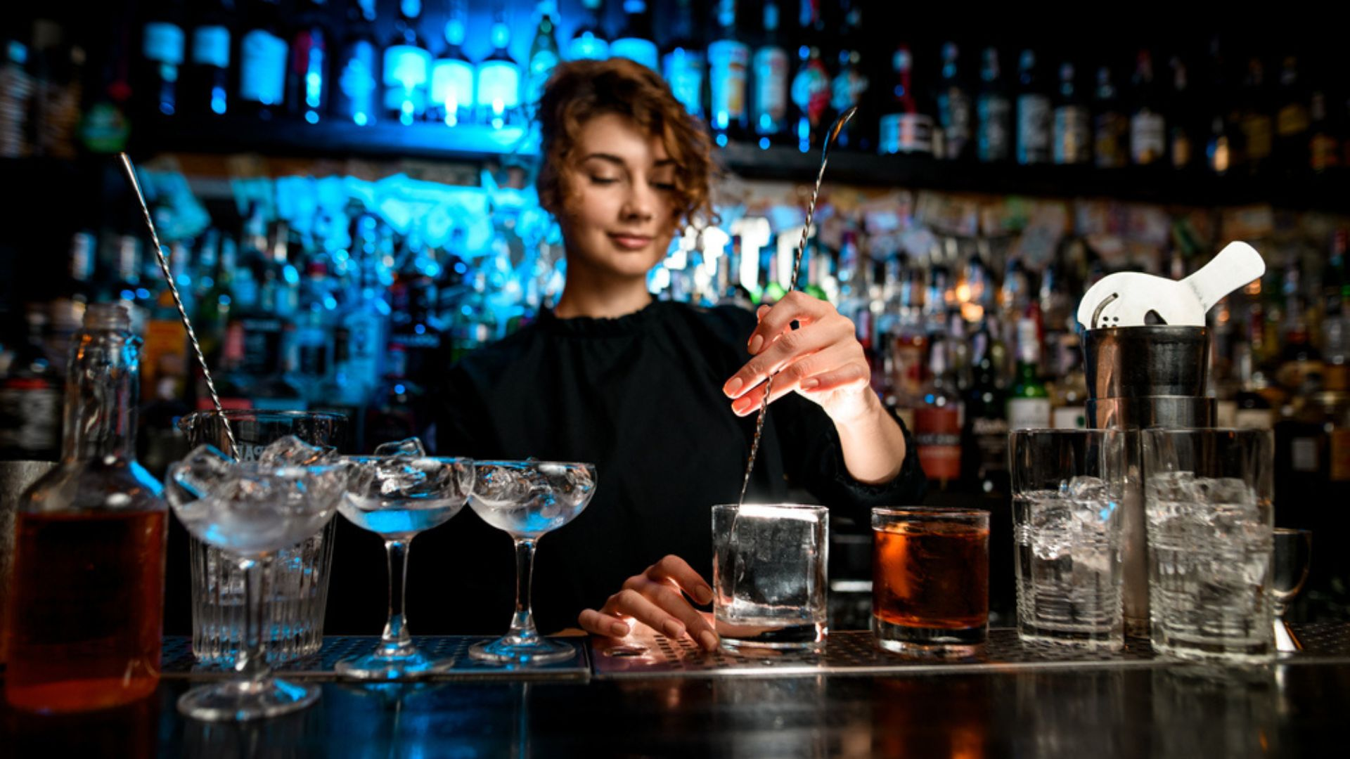 What Is The Refund Policy Of A Mobile Bar Hire? -