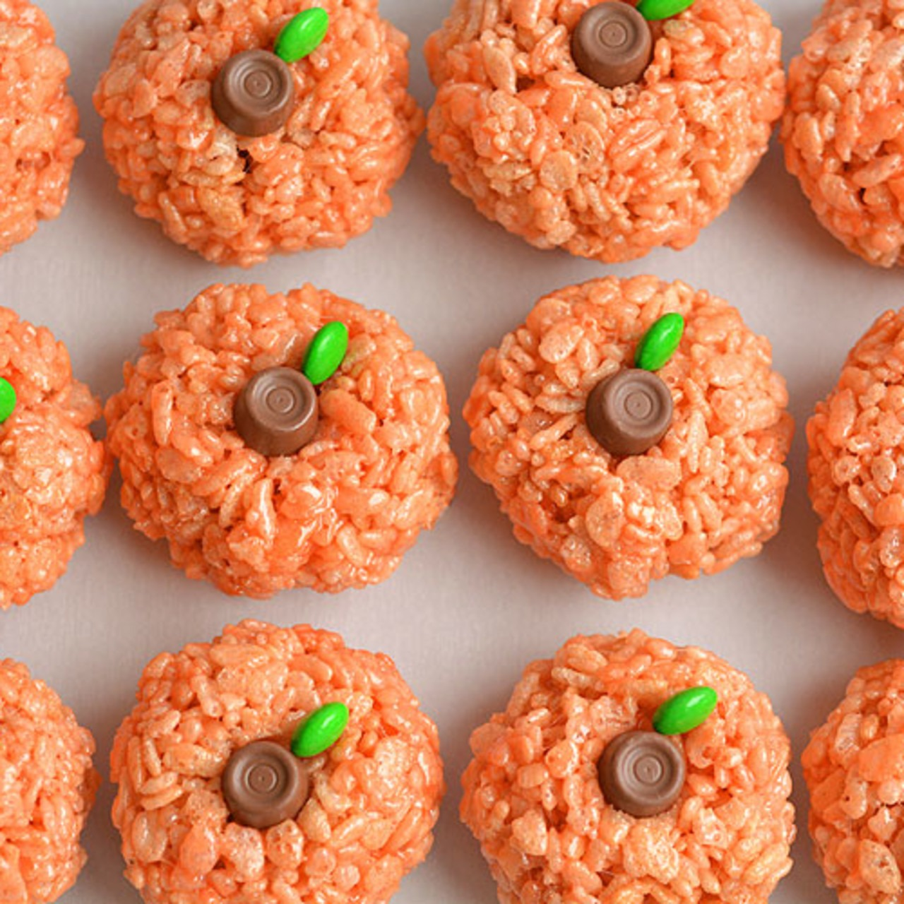 halloween treat recipes, delicious recipes, spooky snacks, rice crisp pumpkins