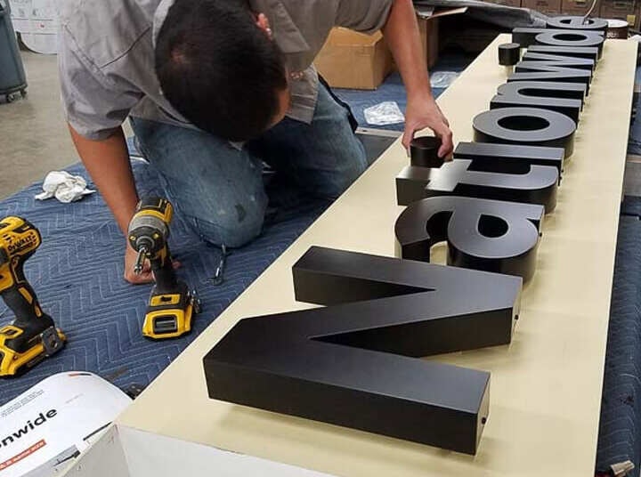 We can either repair your sign at your location or, in some cases, remove it and bring it back to our shop for more extensive repairs.