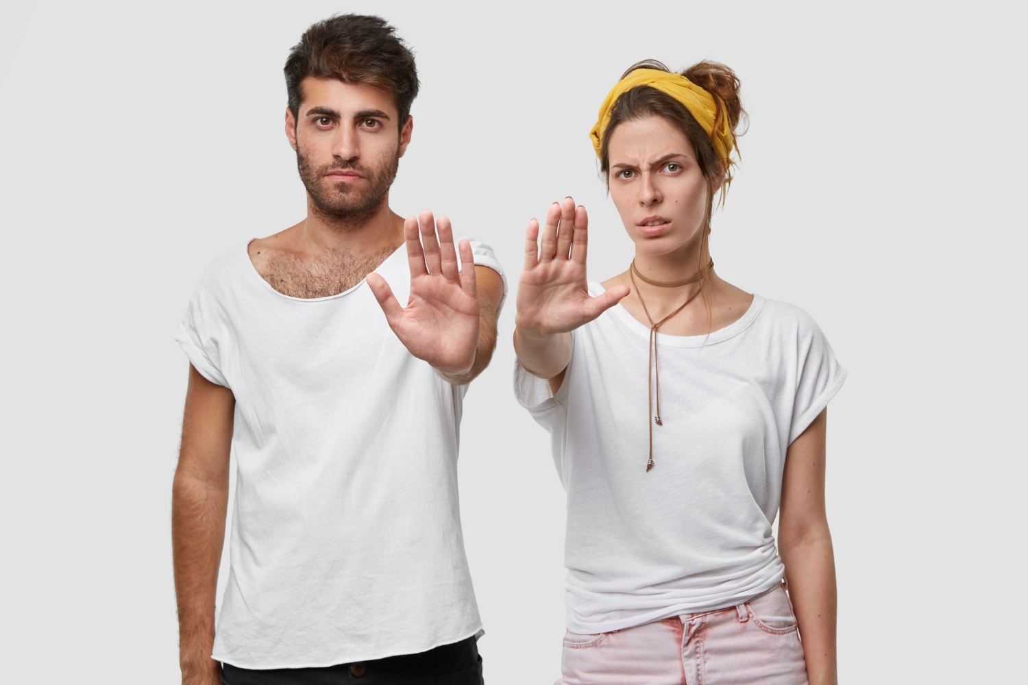 find niches with rising popularity and avoid the same niches as others