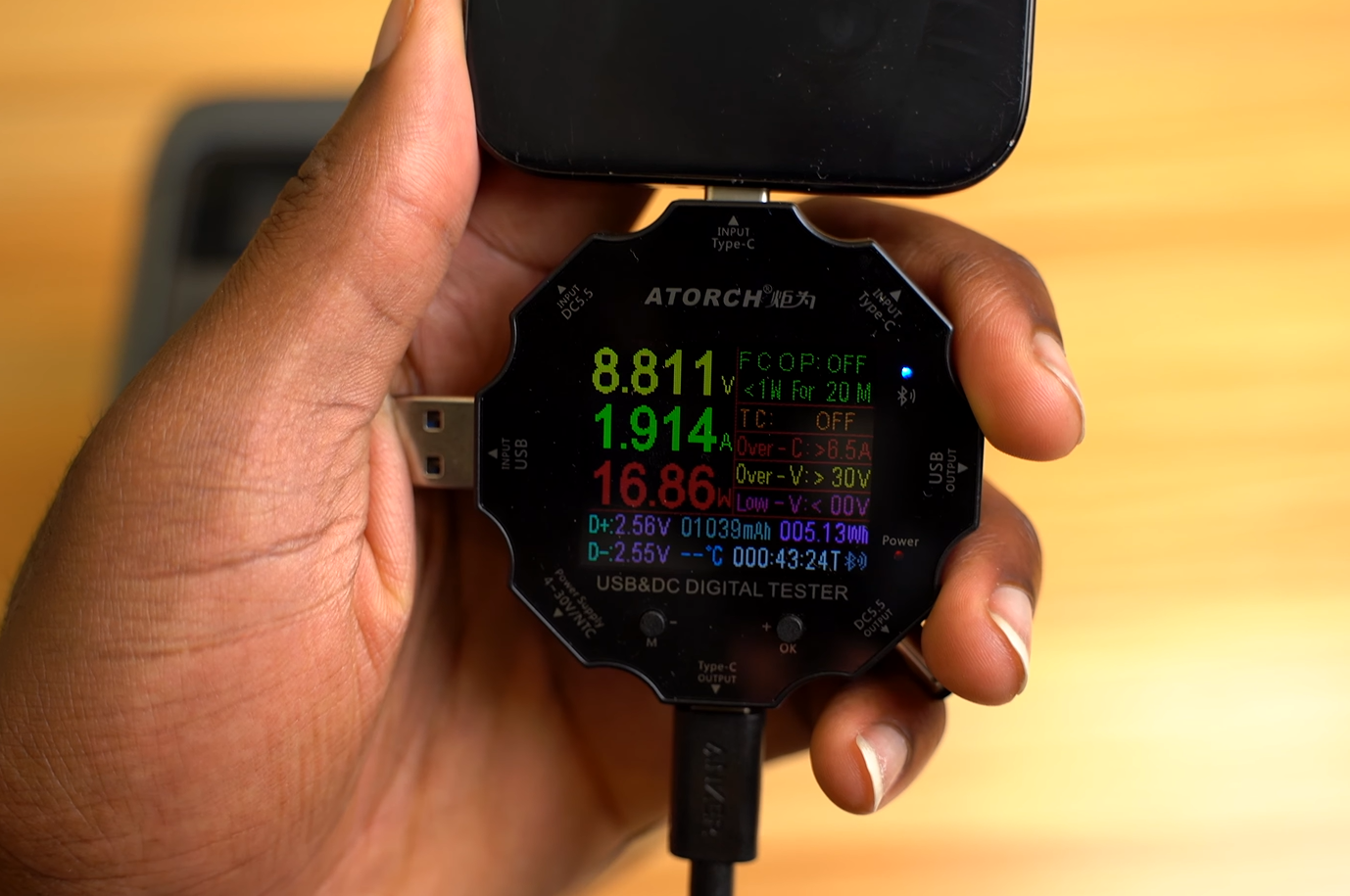 using digital tester to check charging speed of Anker Solix C200 DC (no solar charging cable)