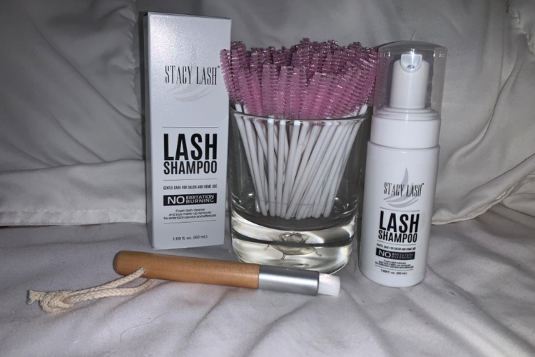 Eyelash Maintenance Kit