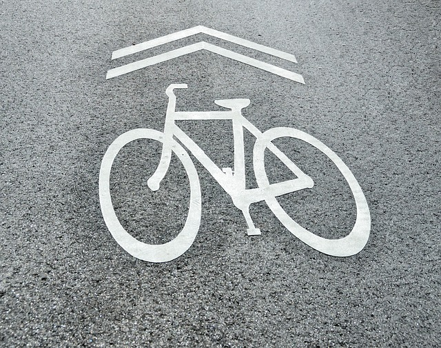 bike sign, symbol, share the road