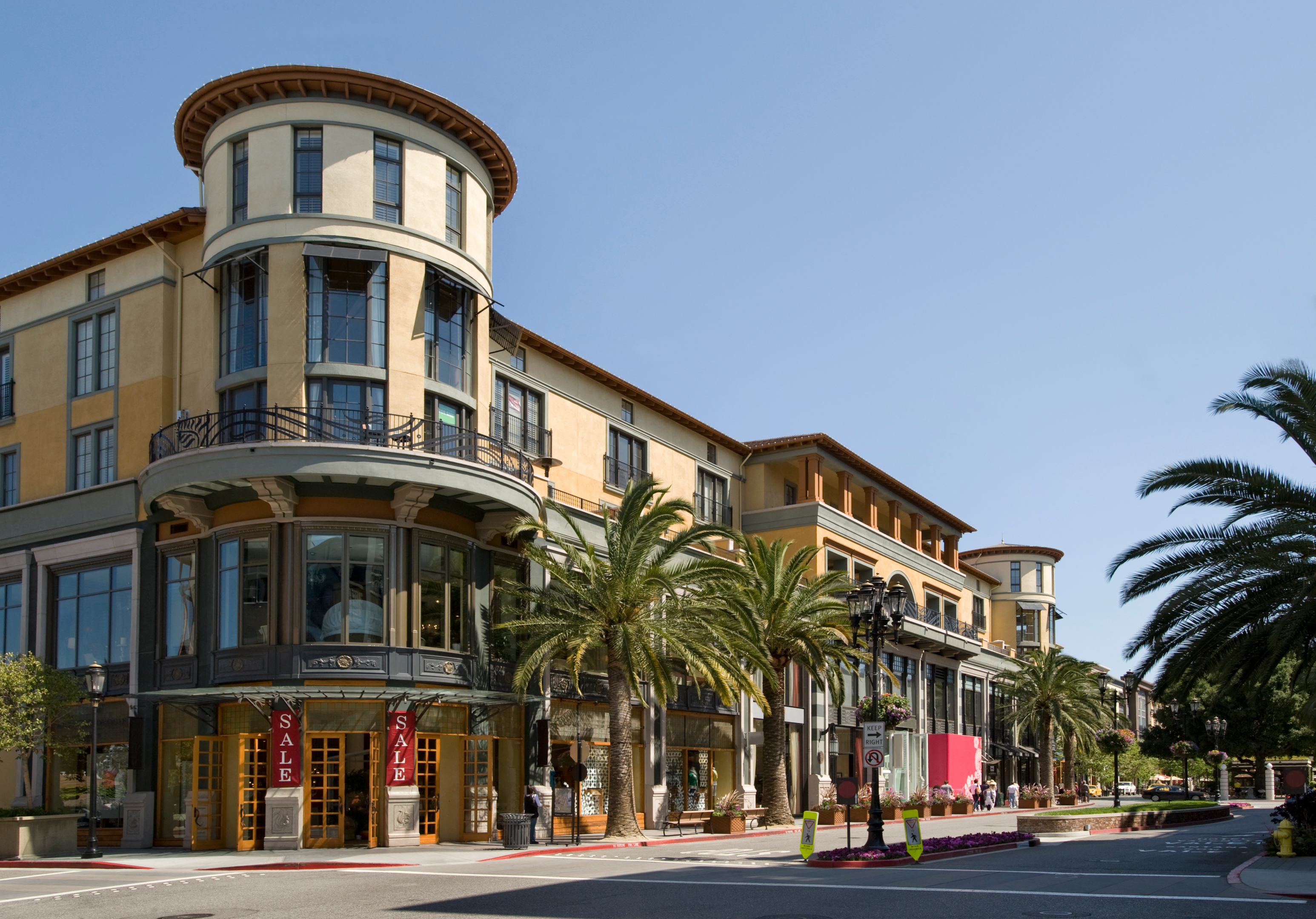 Santana Row shopping district