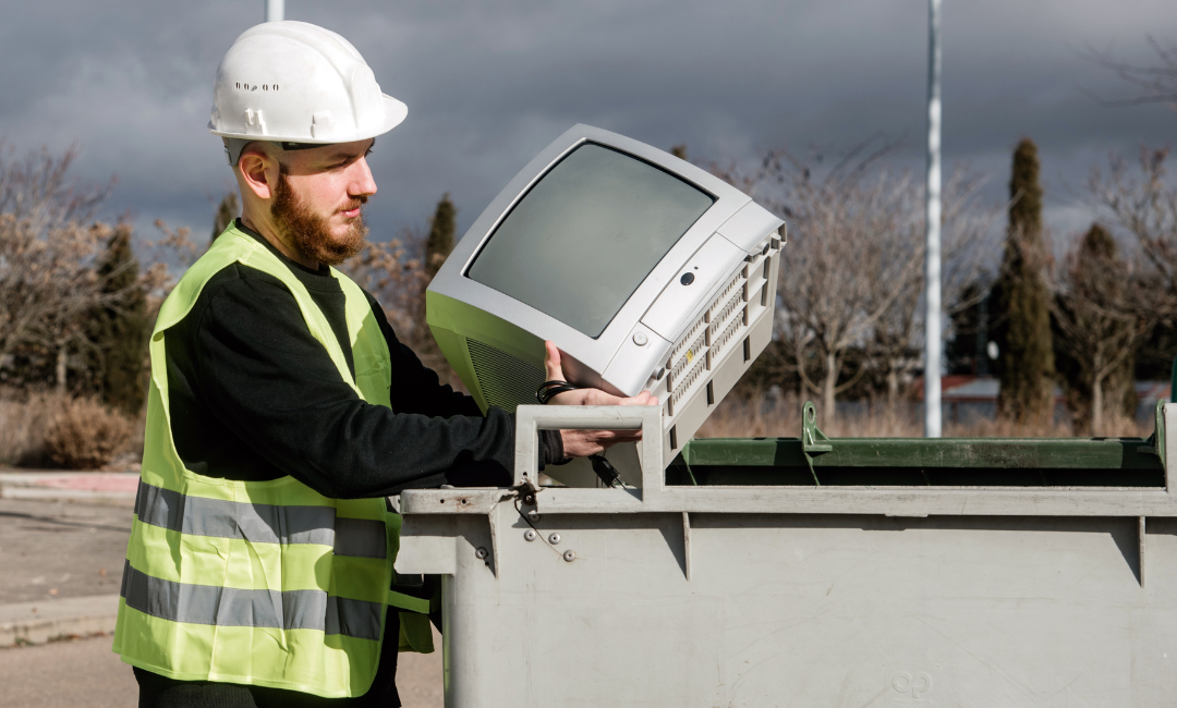 What to Do With an Old TV: Eco-Friendly and Creative Solutions 1 provide recycling services