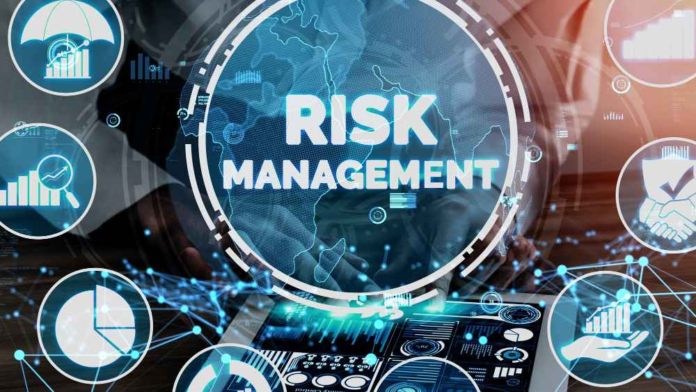 518 Managing Risk
