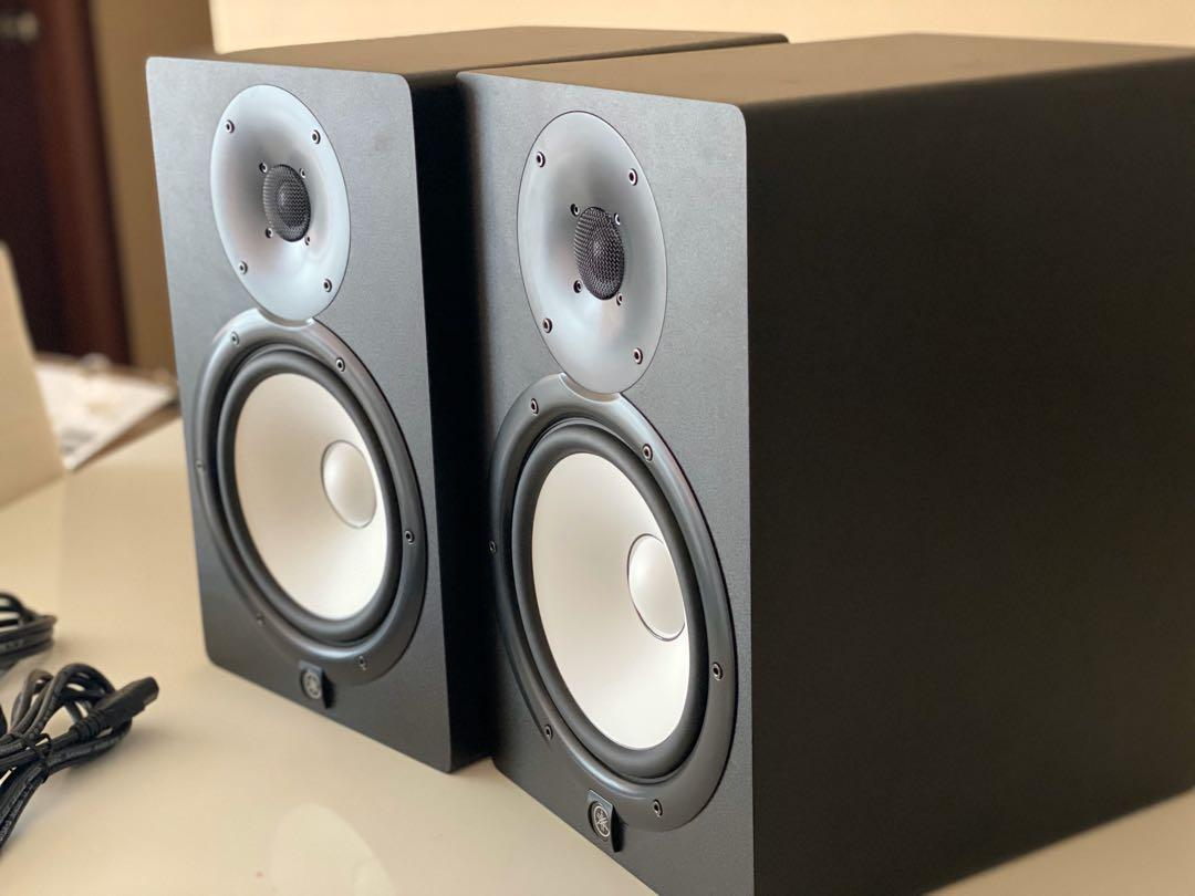 Yamaha HS8