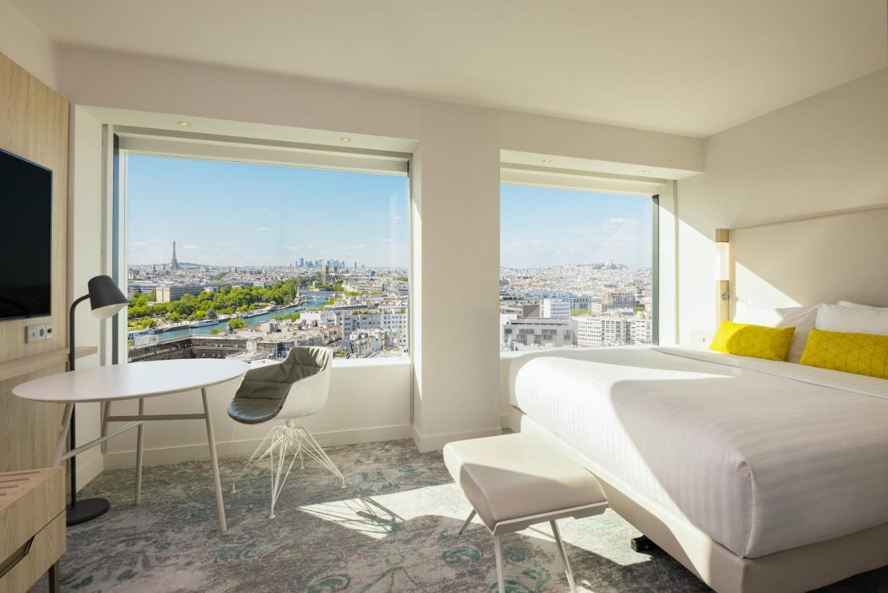 hotels near gare delyon that are near metro station