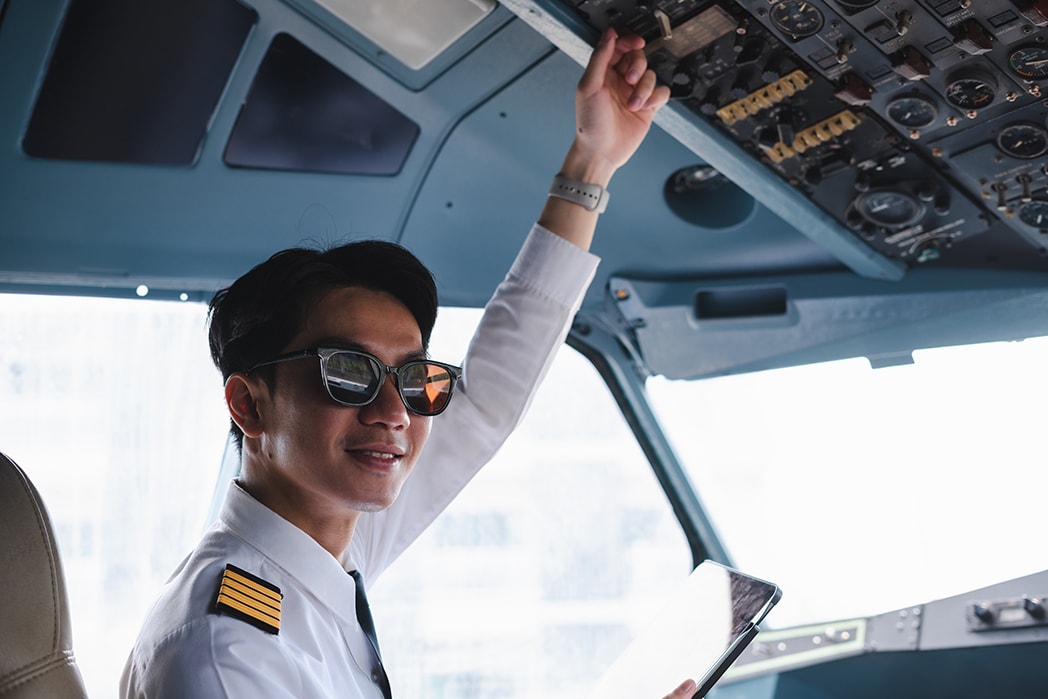 A young pilot considering when can you get your pilot's license.