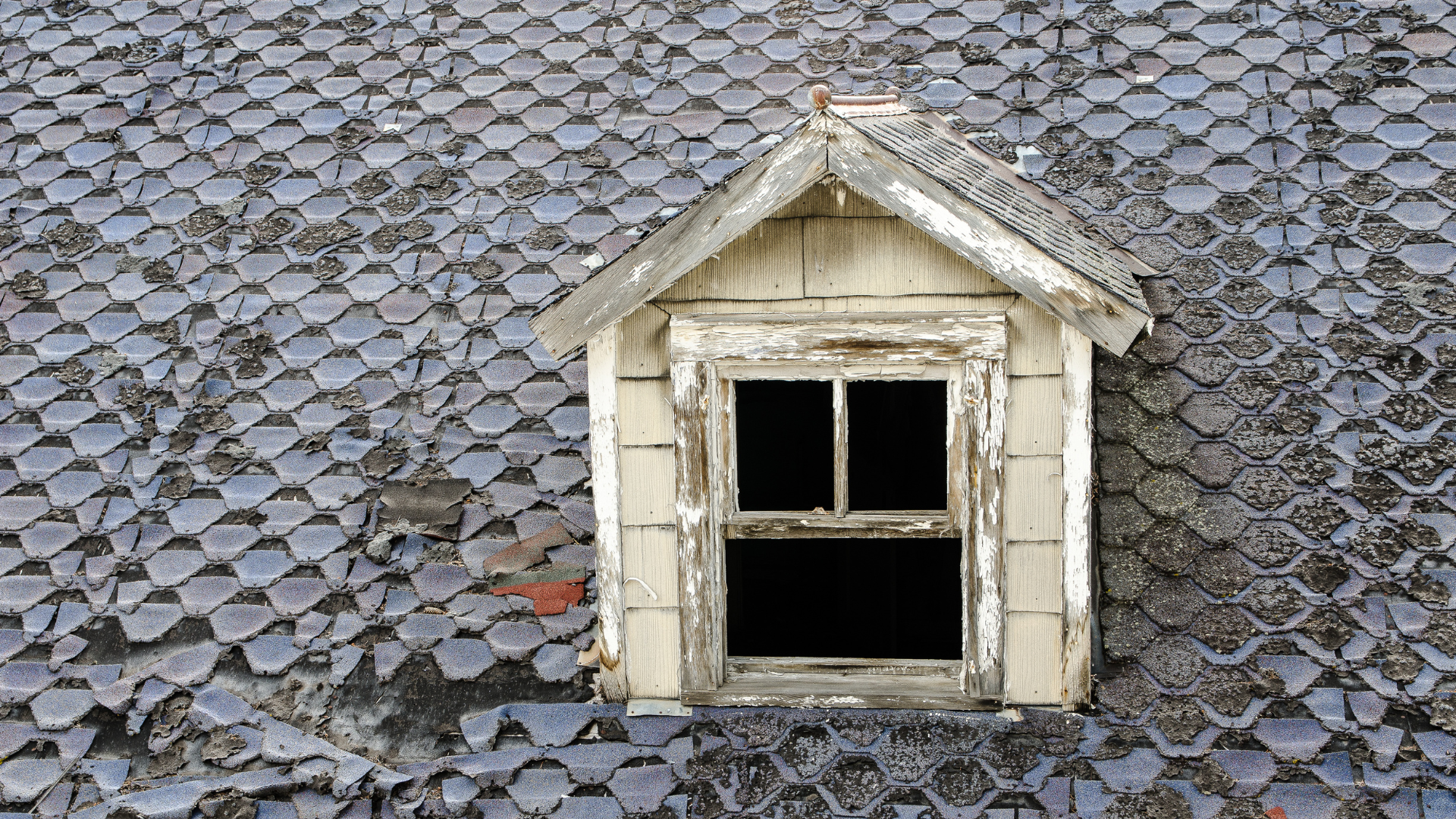 Brands to Avoid: The Worst Shingle Manufacturers of 2023