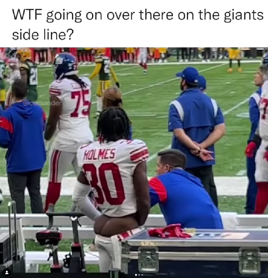 What is Going on the Giants Side Lane