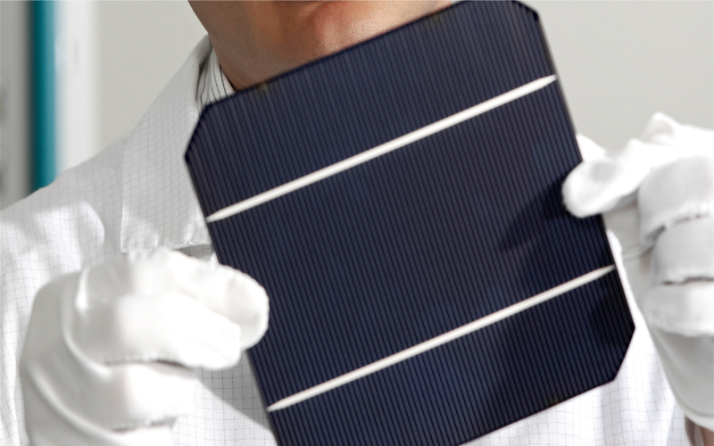 Monocrystalline solar panels