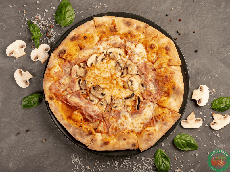 tradycyjna pizza funghi