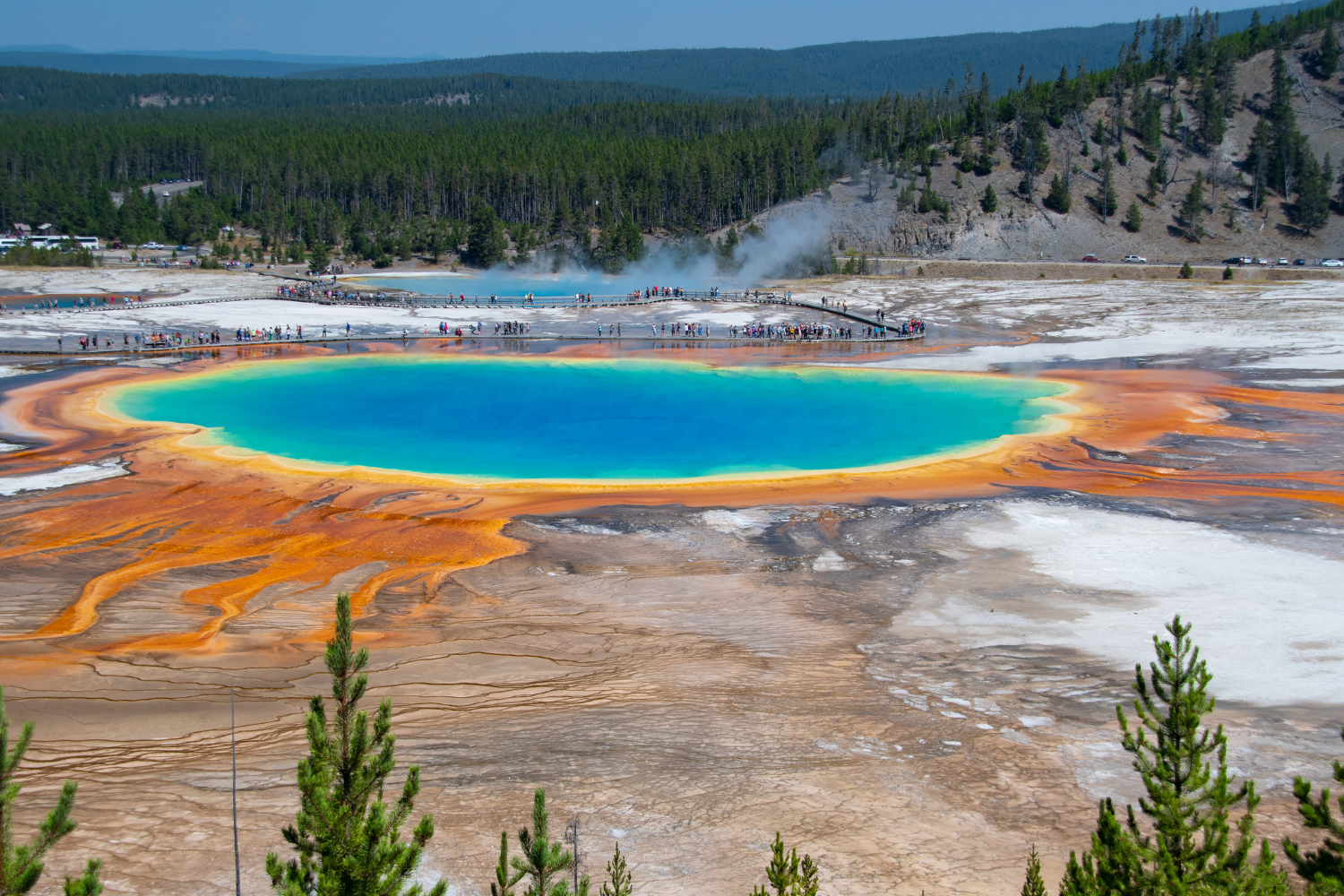 the grand prismatic spring at yellowstone national park near montana
