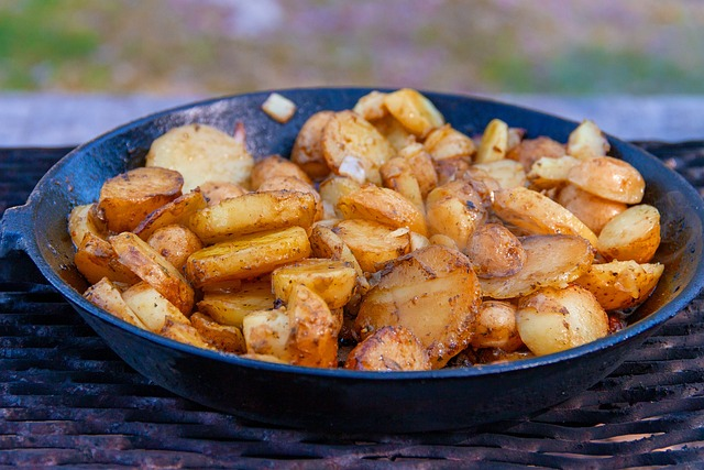 fried potatoes, crispy, campfire