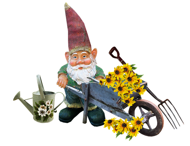 gnome, working, garden