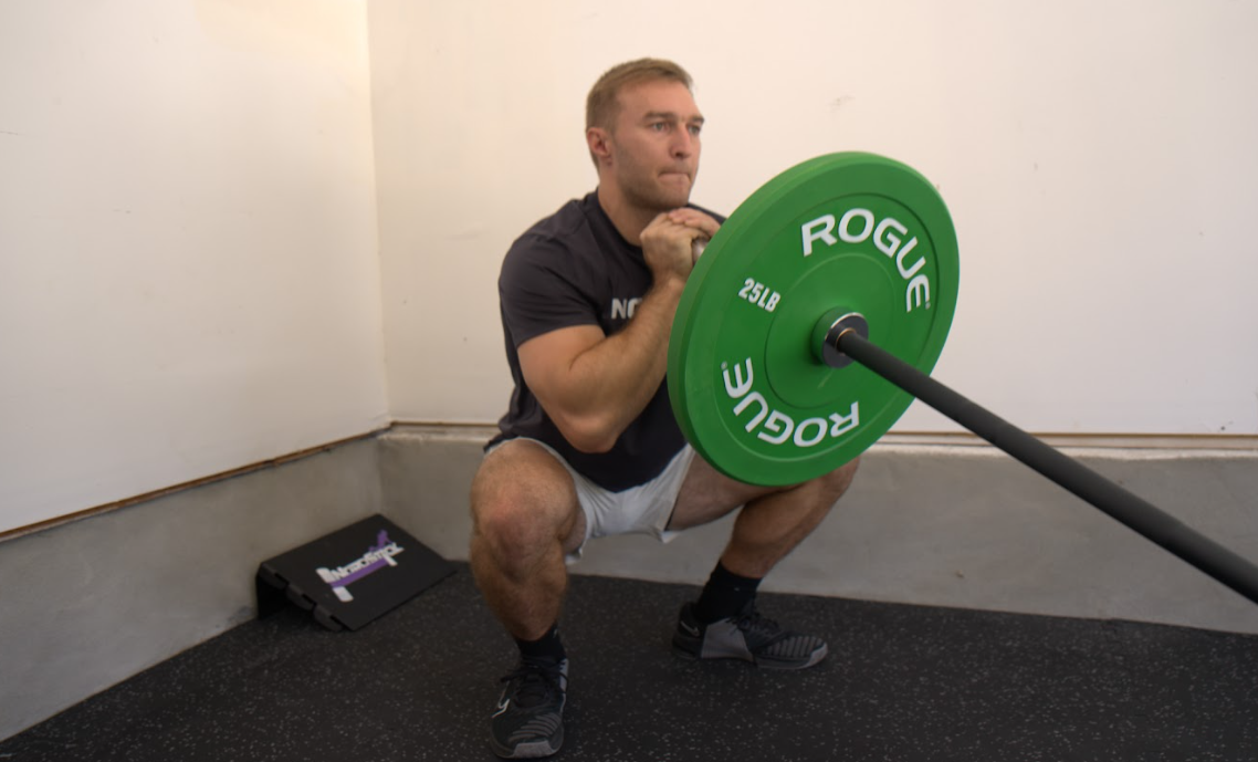 Sure, you can call it the bench presses of the legs. And sure, you can call straight leg raises the ab crunches of the lower body, but the landmine squat is a true test of knee joint strength. Personally, I do leg workouts like this before I proceed with upper body workouts like the bench press. As you get into the starting position, slowly straighten your lower back and get it tight. Then, slowly lower yourself down and be prepared to perform leg drive as bring your hips forward slightly on your way up.