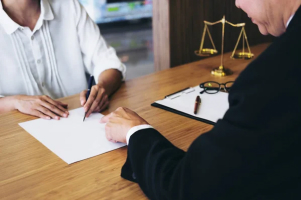 How a business litigation attorney can help you