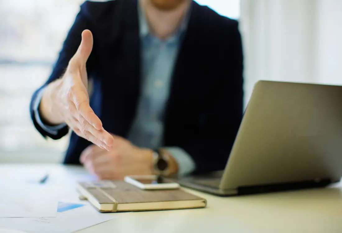 Voit hakea ulosoton kautta velkaa maksettavaksi, jos velallinen ei ole reagoinut maksuvaatimuksiin tai muihin perintätoimiin.