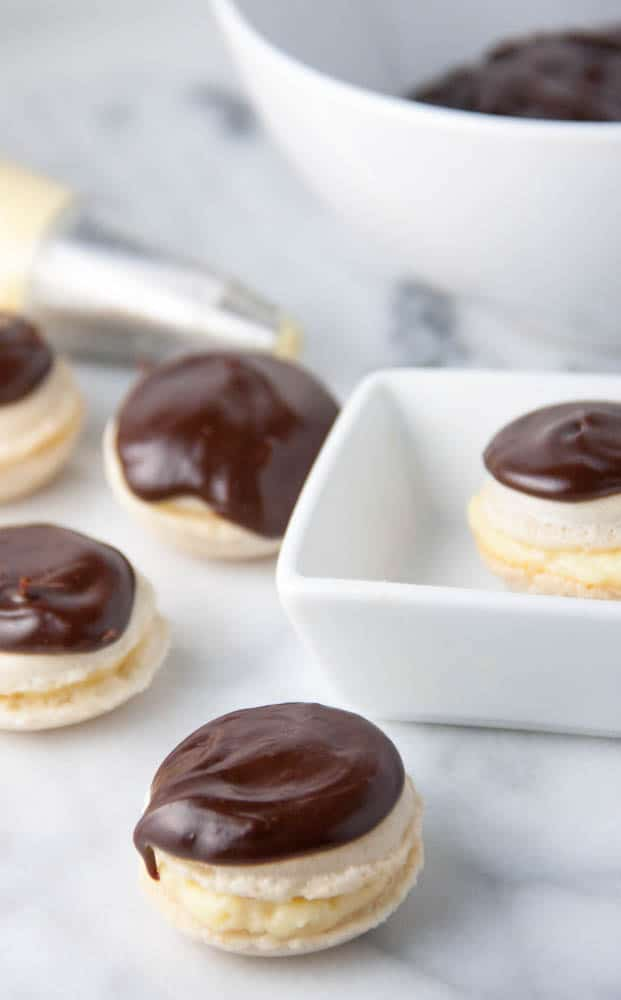 boston creme pie macarons 