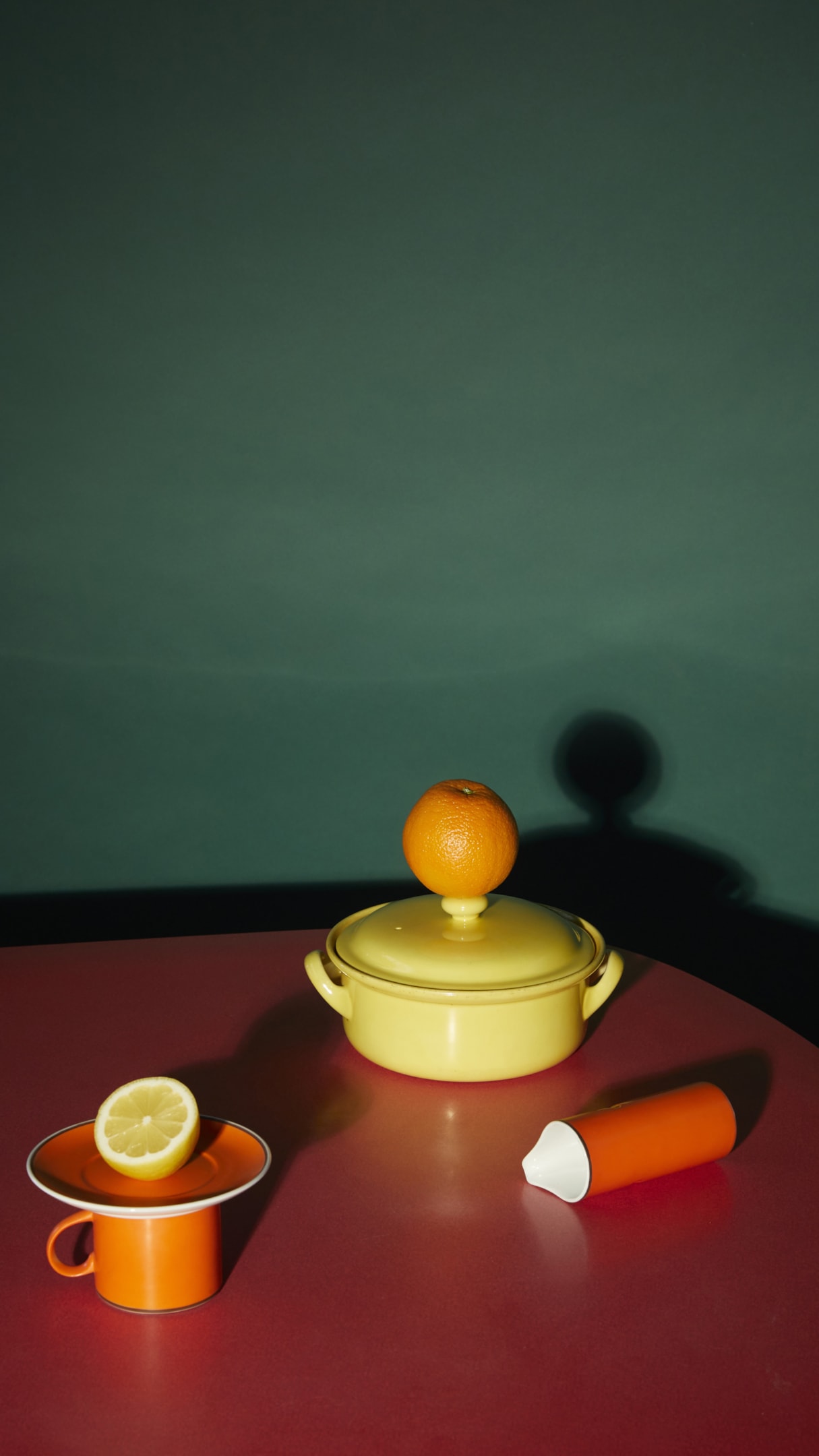 Estetyczna fotografia still life.