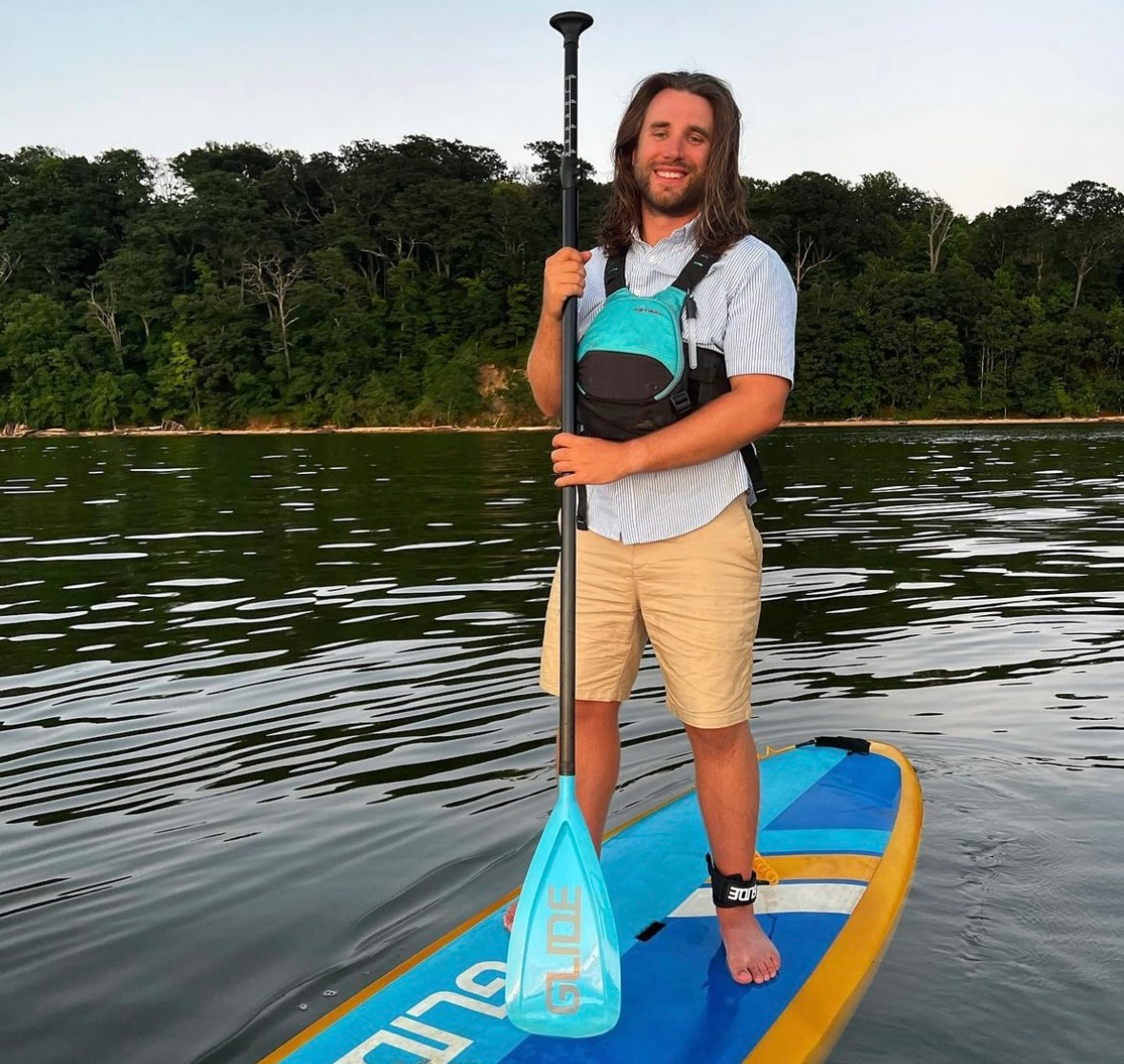 stand up paddle board