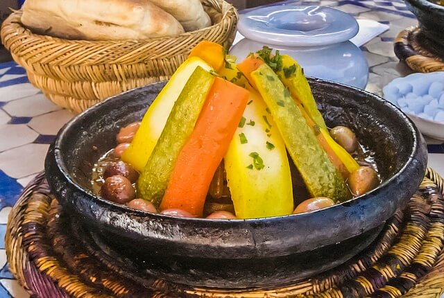 Köstliche Tajine Rezepte: Geschmacksreise durch den Orient - Vegan ...