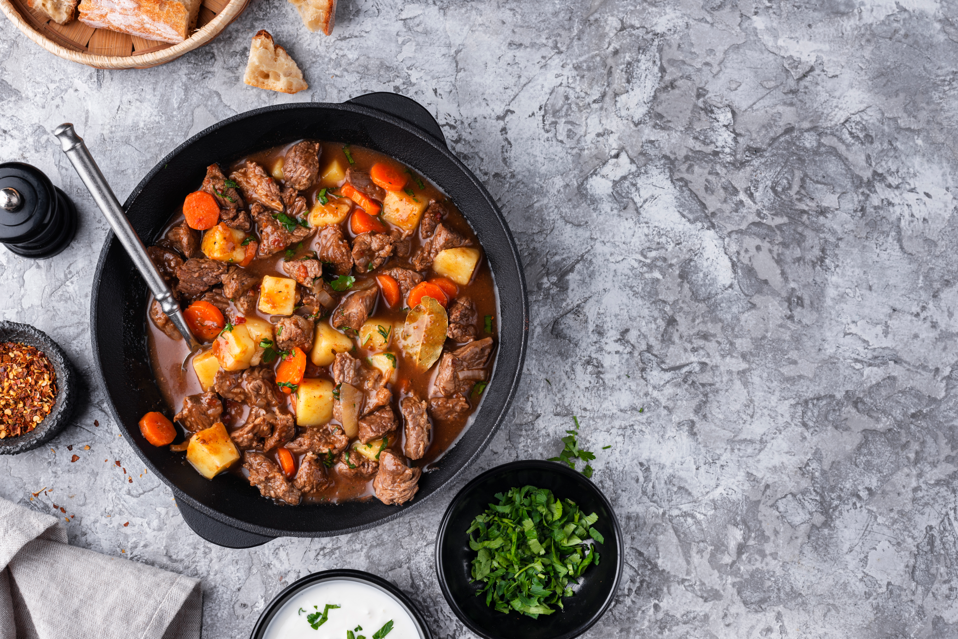 We have a slow cooker beef recipe for every occasion and from every corner of the world. So what are you waiting for? Let's cook together!