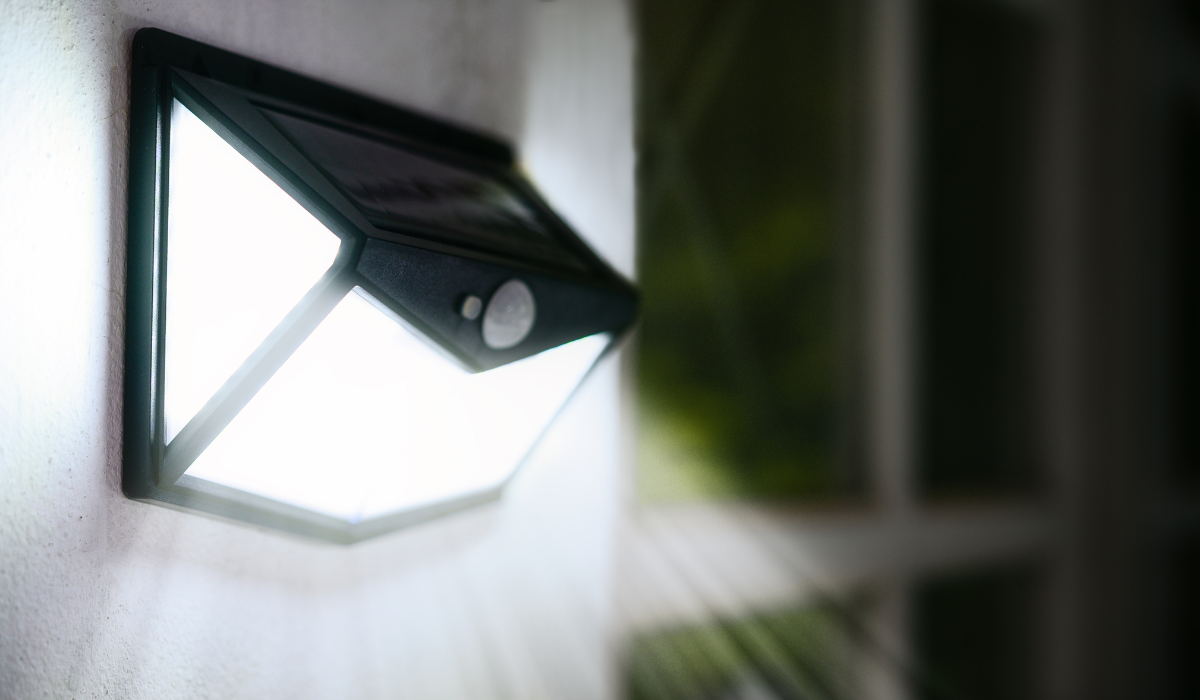 Exterior wall mounted flood light